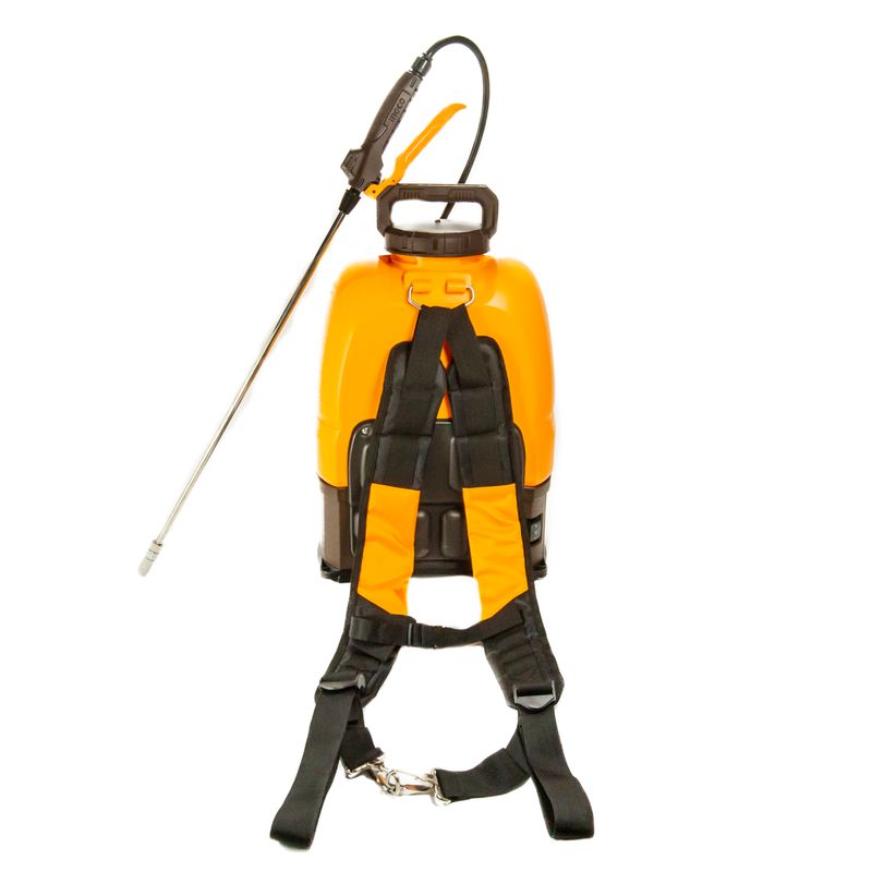 Pulverizador Costal 16L à Bateria 20V P20S INGCO em Uso - CSPLI201629-4